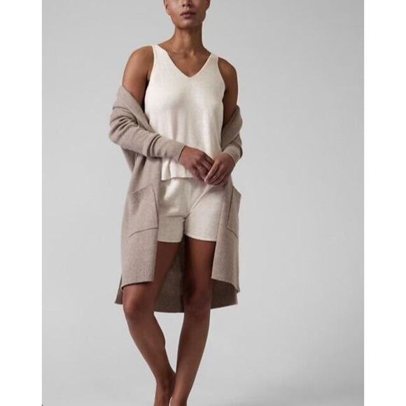 Athleta Tops - Athleta Womens Vneck Tank Top Daydream Sweater Length Beige Size 1X A000041